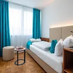 An Der Therme 3* באד סולצה