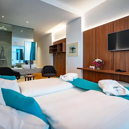An Der Therme 3* באד סולצה